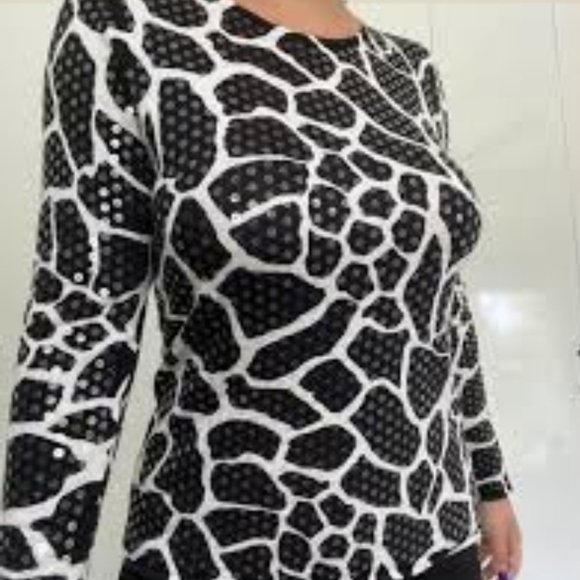 INC Giraffe black/white Sequined embellished Knit Long-sleeve Sweater, Size SP - Picture 1 of 14